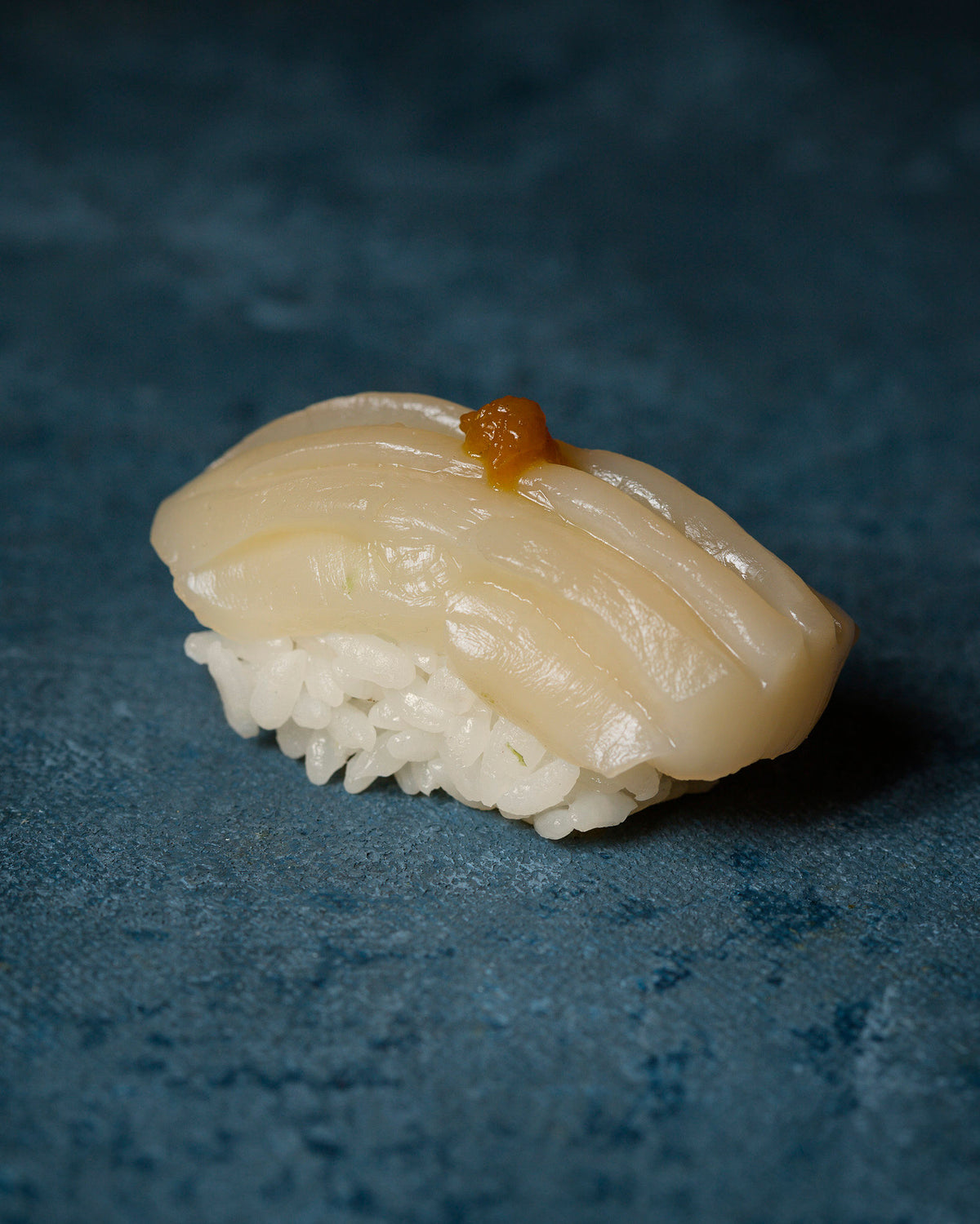 Hokkaido Scallop nigiri – UMINONO